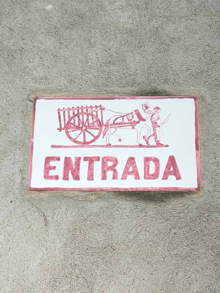 Cartel en Rocallaura